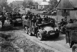WWII-German troops invading poland